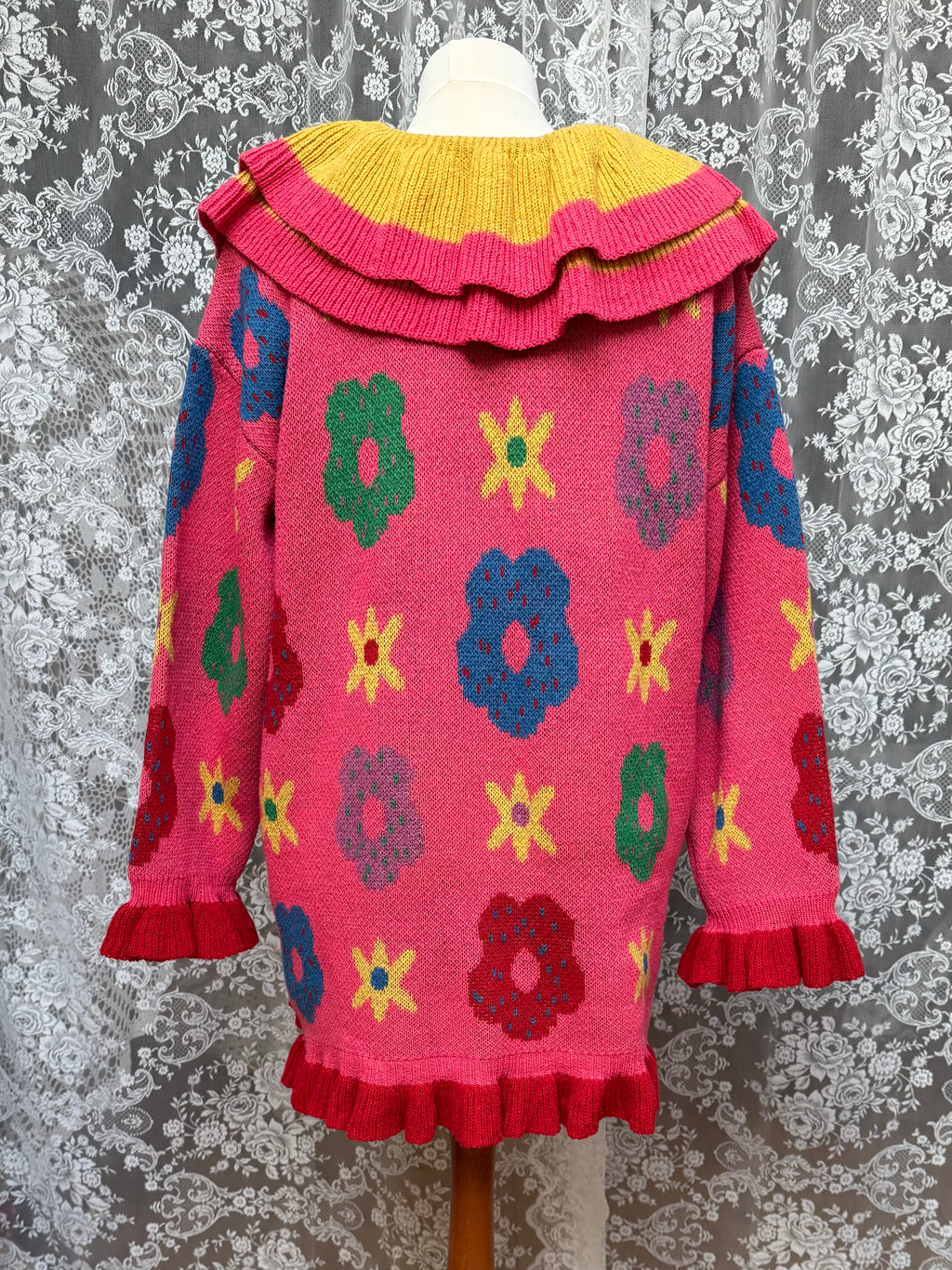 Circus Flower: Stunning Hand Knitted Vintage Jumper