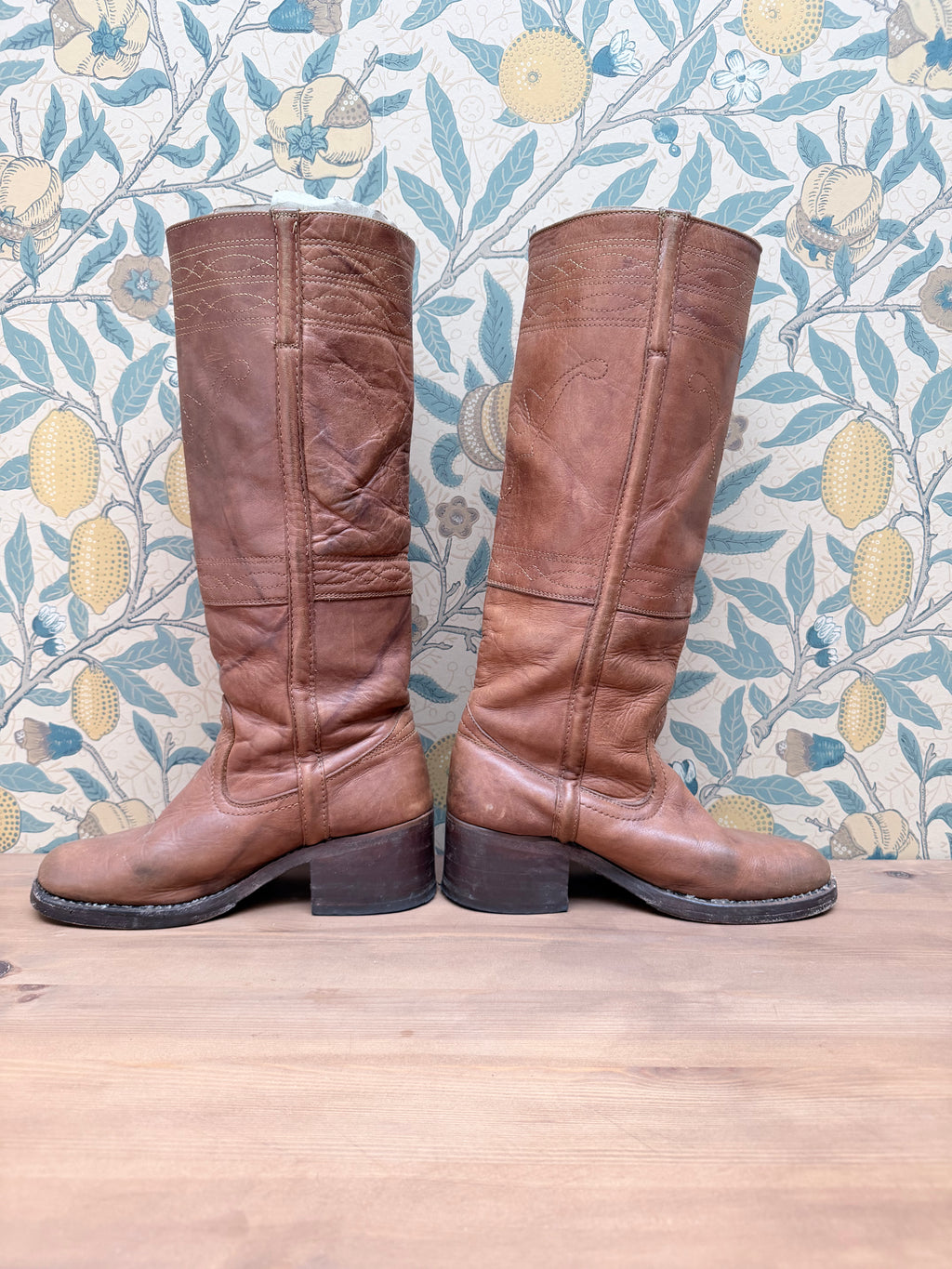 Vintage 1970s Frye Tan Embroidered Boots
