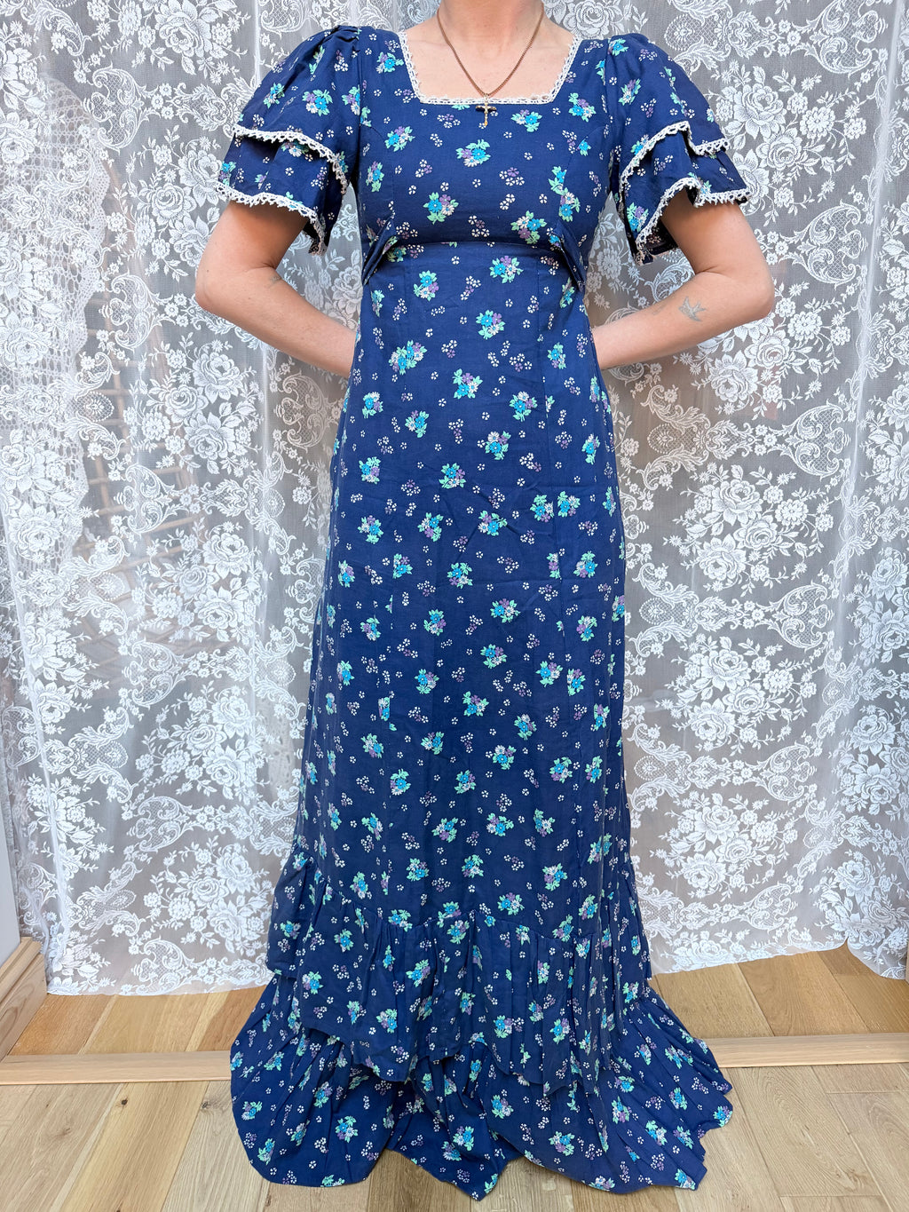 Vintage 1970s Travers Tempos London Prairie Blue Maxi Dress