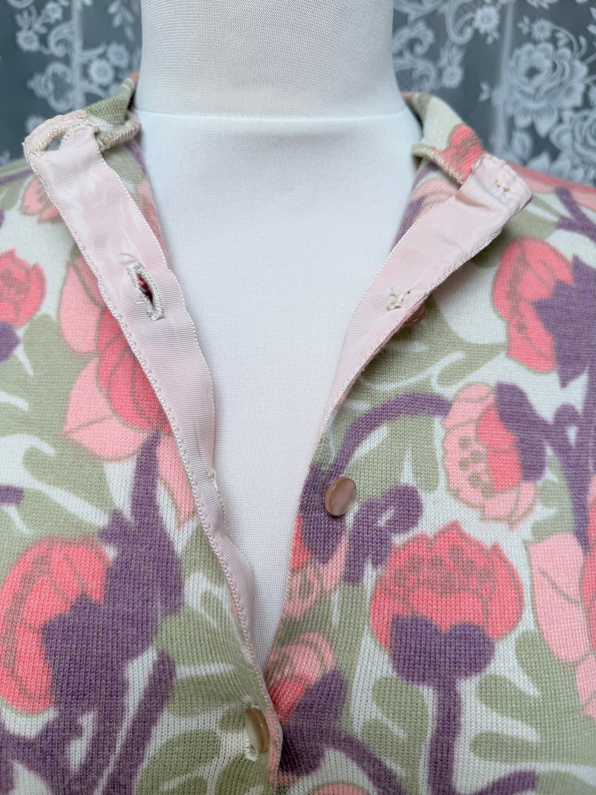 Vintage 1960s Handmade Floral Coral Cardigan