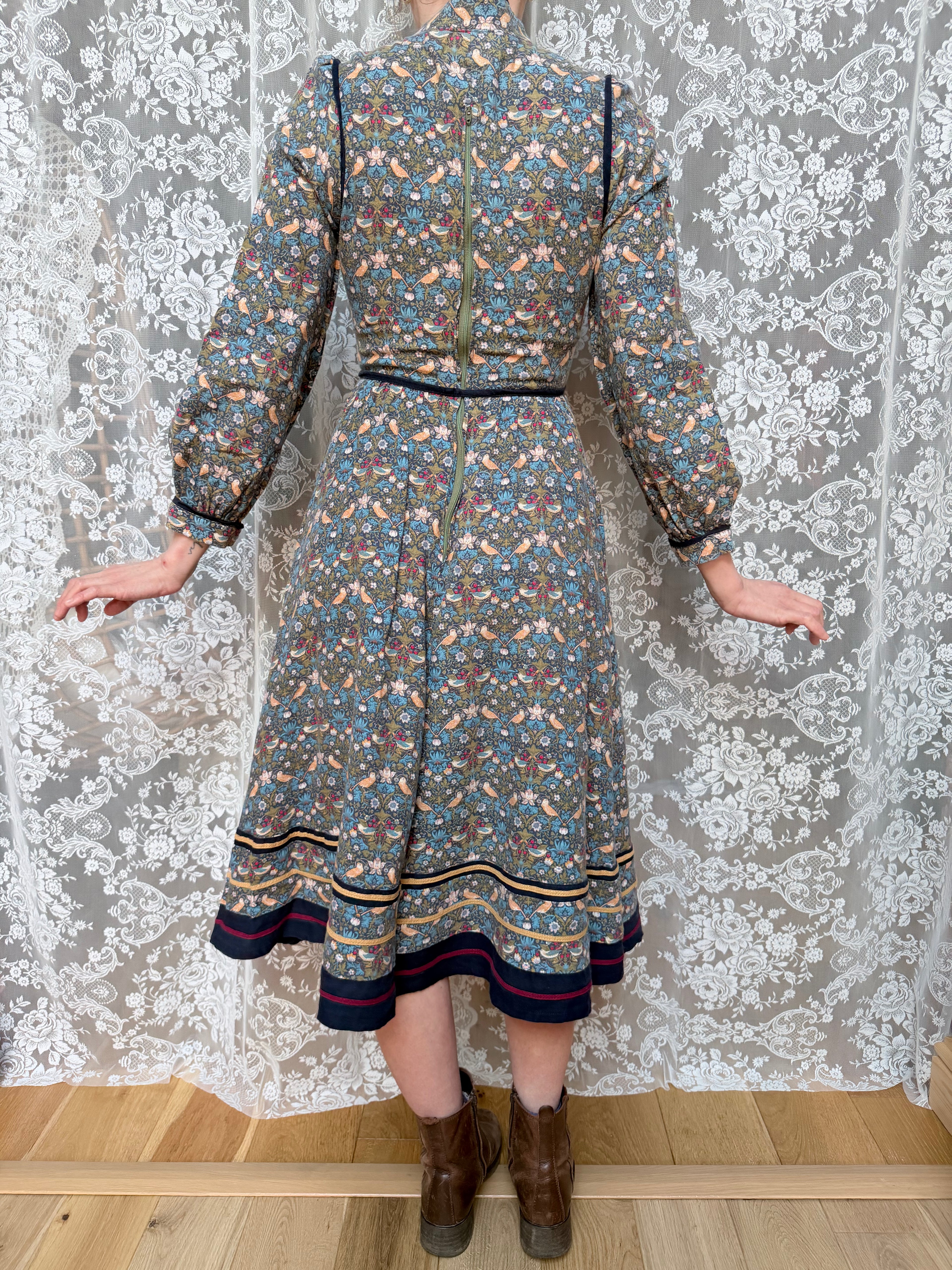 Vintage Origin 1970s Liberty of London Willian Morris Strawberry Thief Midi Dress