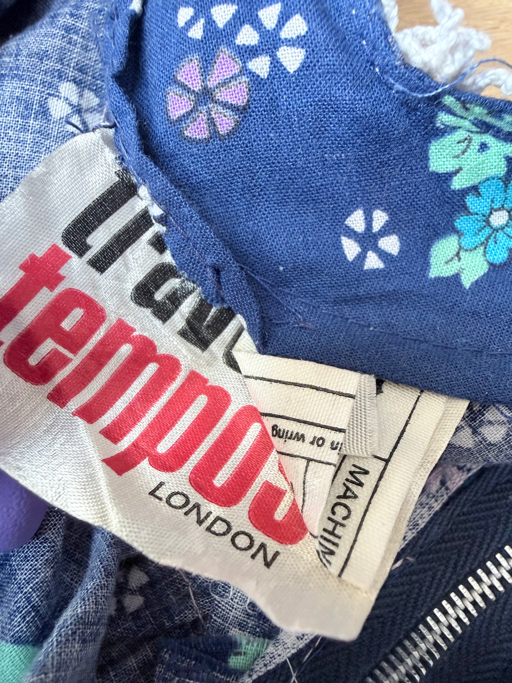 Vintage 1970s Travers Tempos London Prairie Blue Maxi Dress