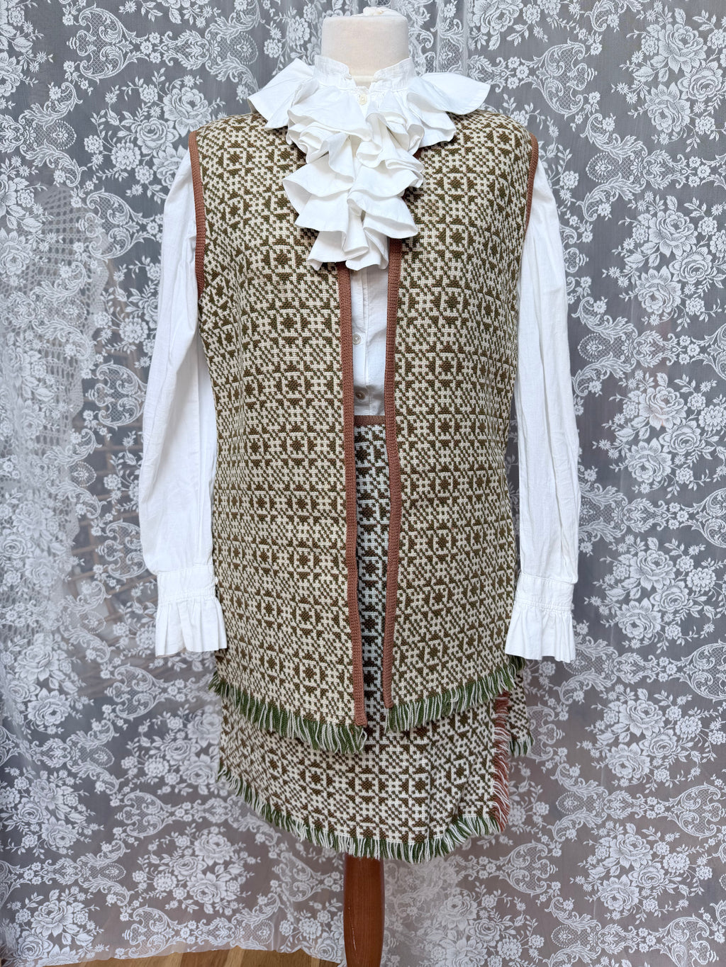 1960s Vintage Jo Ro Two-Piece Tweed Wool Suit