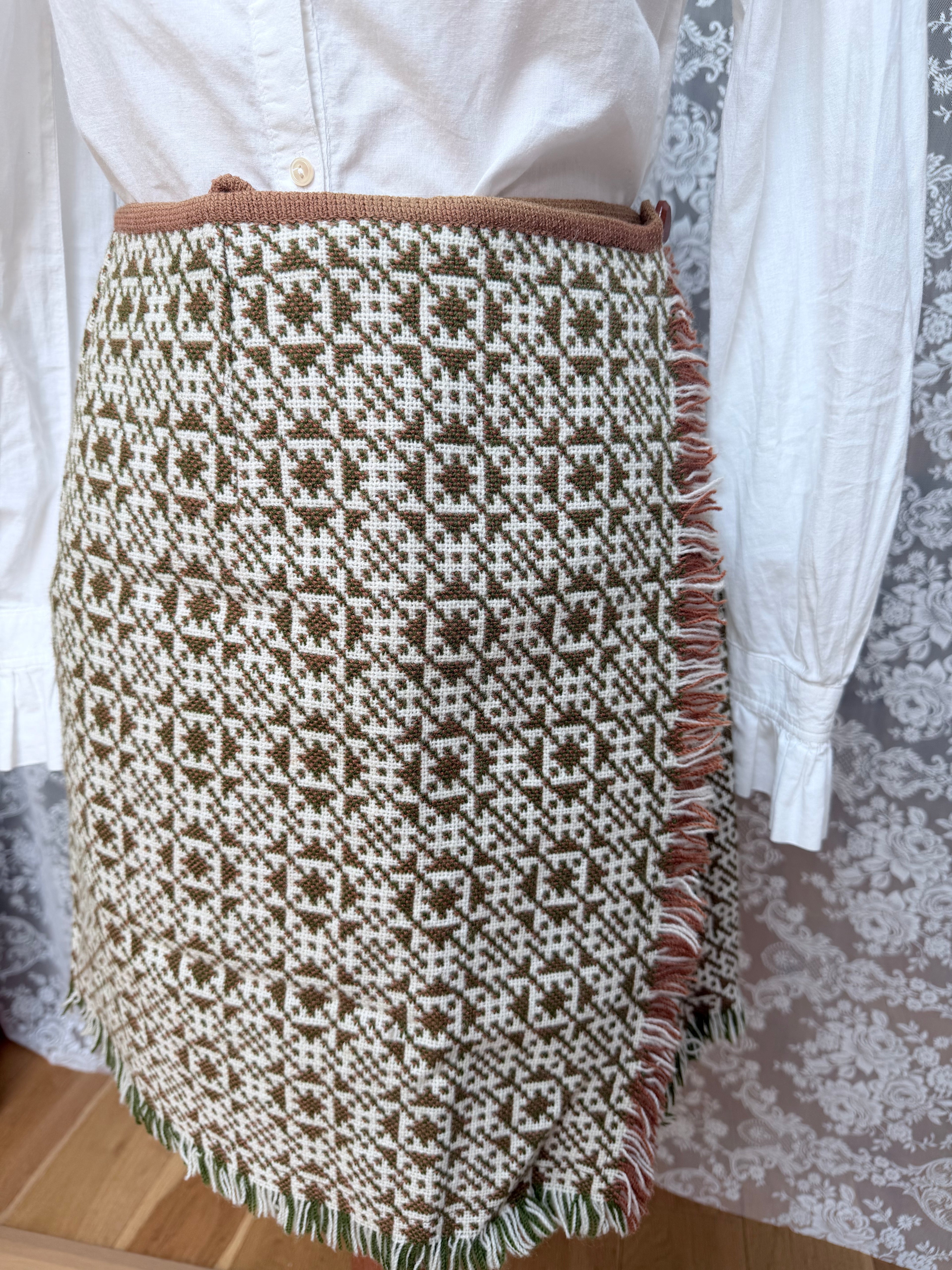 1960s Vintage Jo Ro Two-Piece Tweed Wool Suit