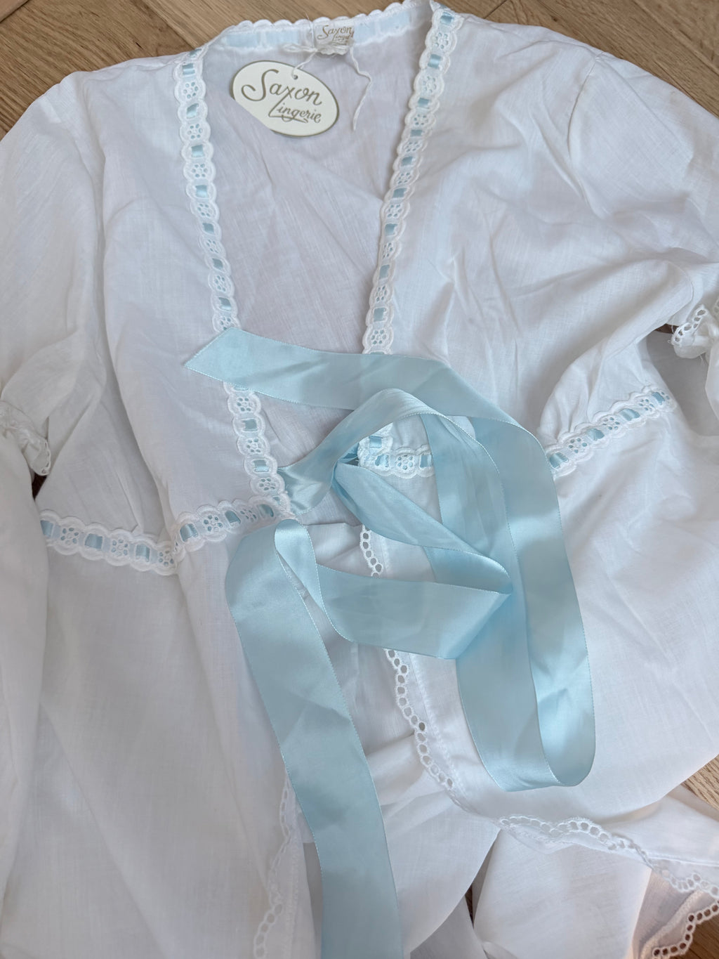 Vintage 1970s Saxon Lingerie Blue-Ribbon Bell-Sleeve Nightdress
