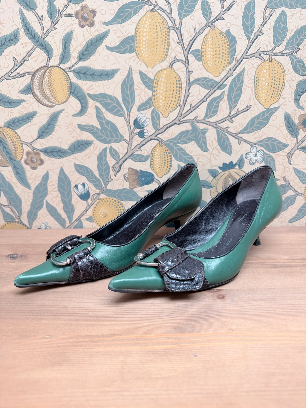 Rare Vintage 1990s Dolce & Gabbana Green Leather Kitten Heels