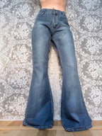 Classic 1970s Style Bell-Bottom Denim Flares