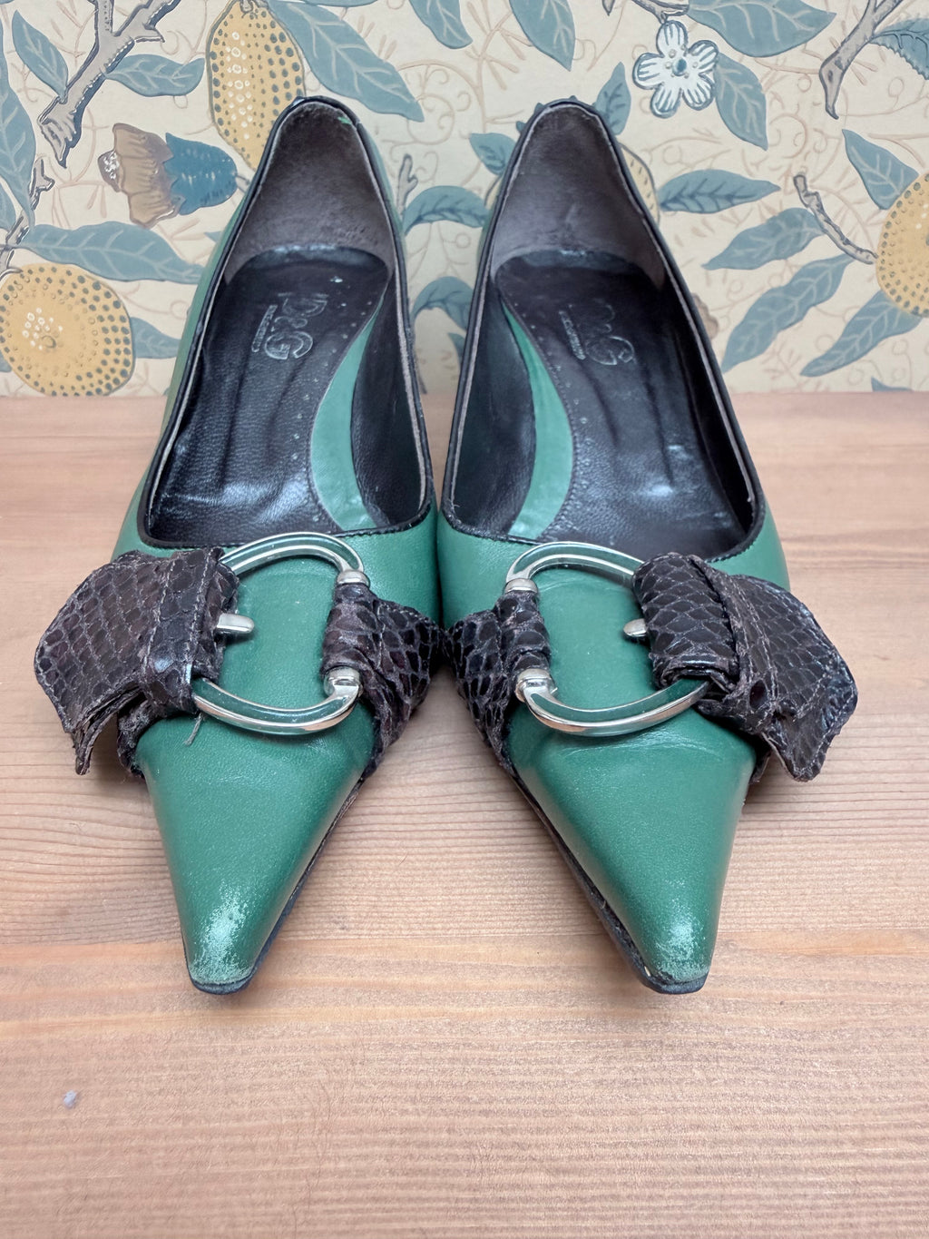 Rare Vintage 1990s Dolce & Gabbana Green Leather Kitten Heels