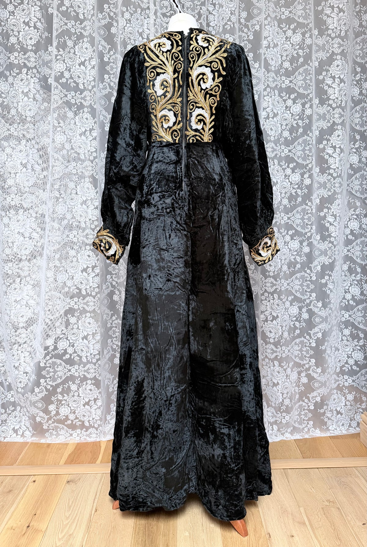 The Sanderson: Vintage Ayesha Davar 1970s Dress