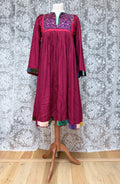 The Jasmine: Stunning Afghan Vintage 1970s Midi Dress