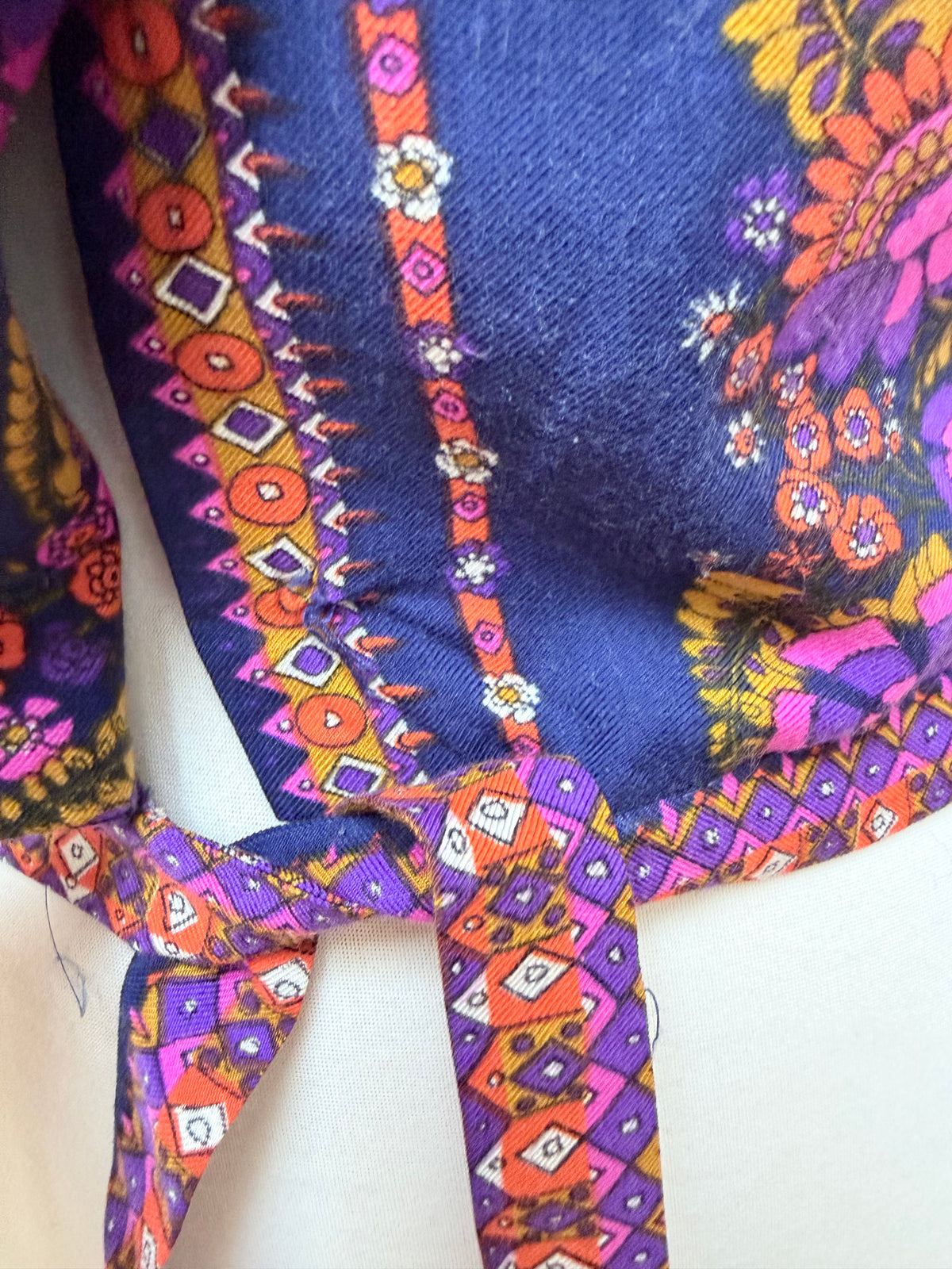 Rare Vintage 1960s/70s Hettlage Psychedelic Floral Dagger Collar Jacket