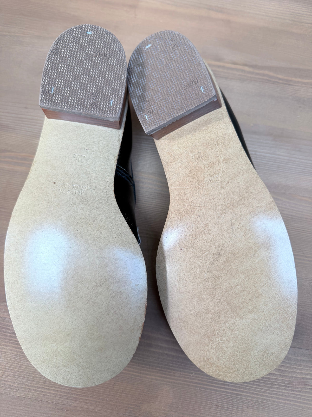 Vintage 1960s Women's Leather Loafer Shoes | Made in Italy