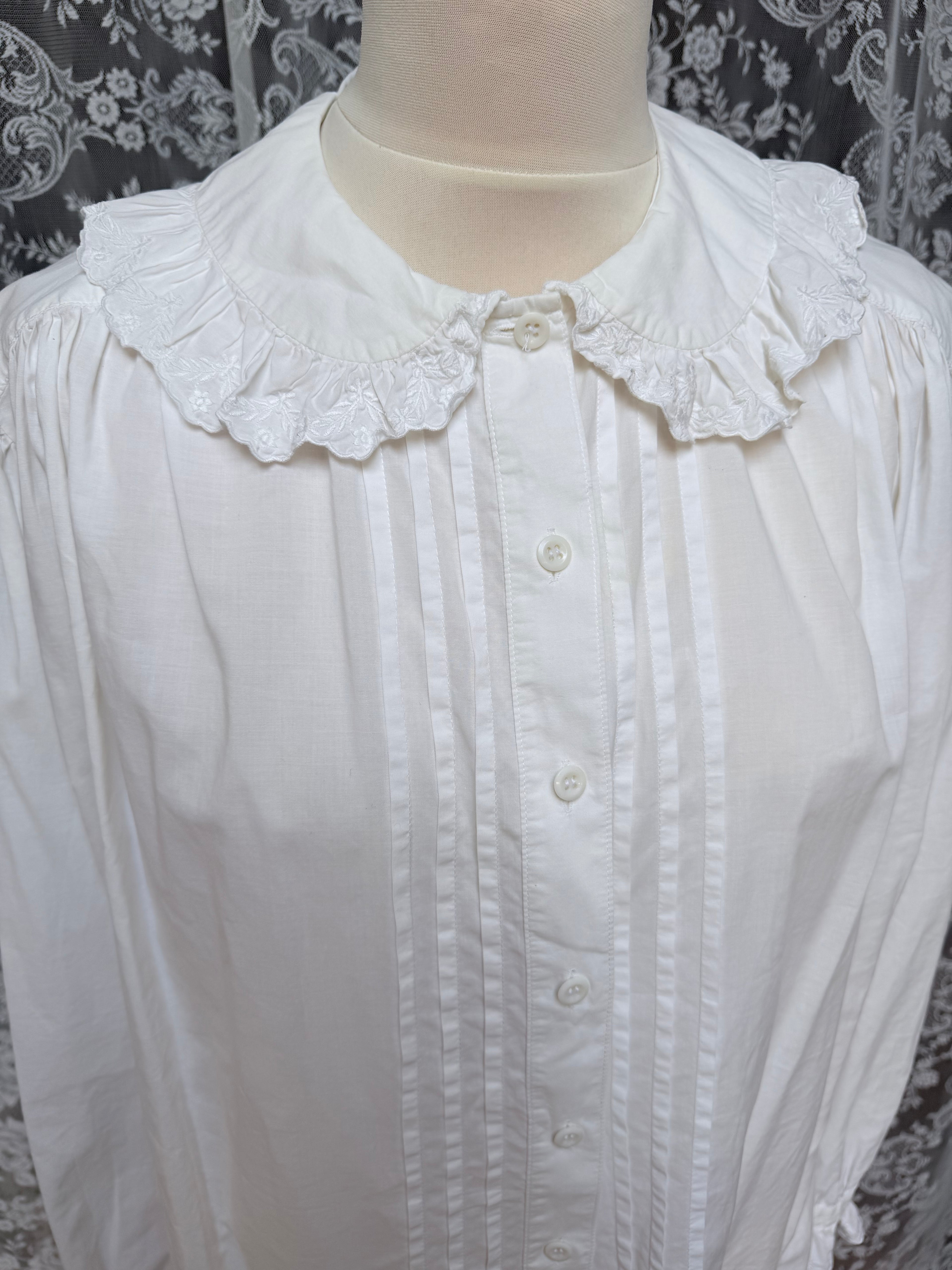 Romantic Revival: Vintage 1980s Laura Ashley Clown Shirt Peter Pan Collar