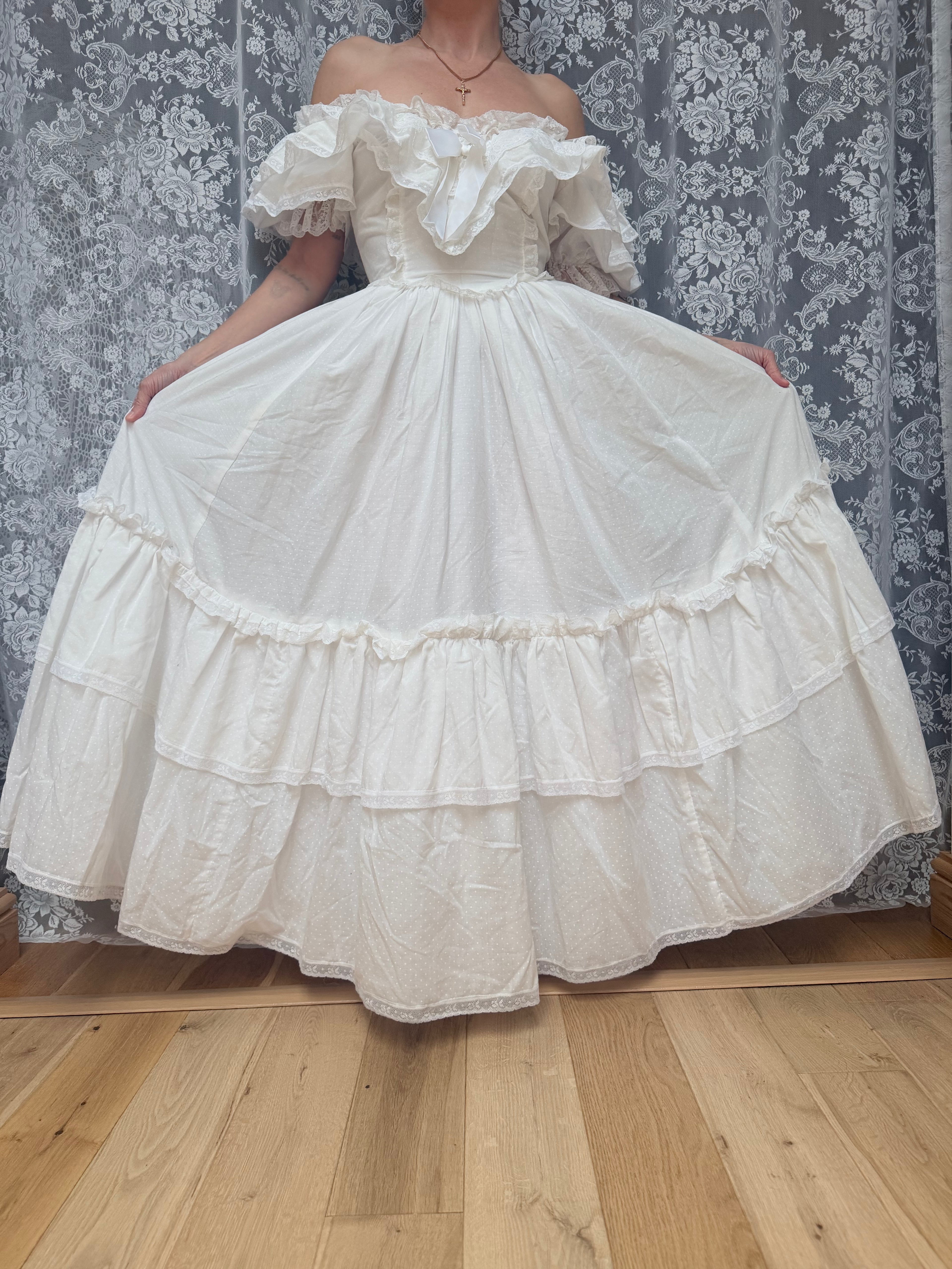 Vintage 1980s Bo Peep Lace Wedding Dress | Cottagecore Prairie Bridal Gown