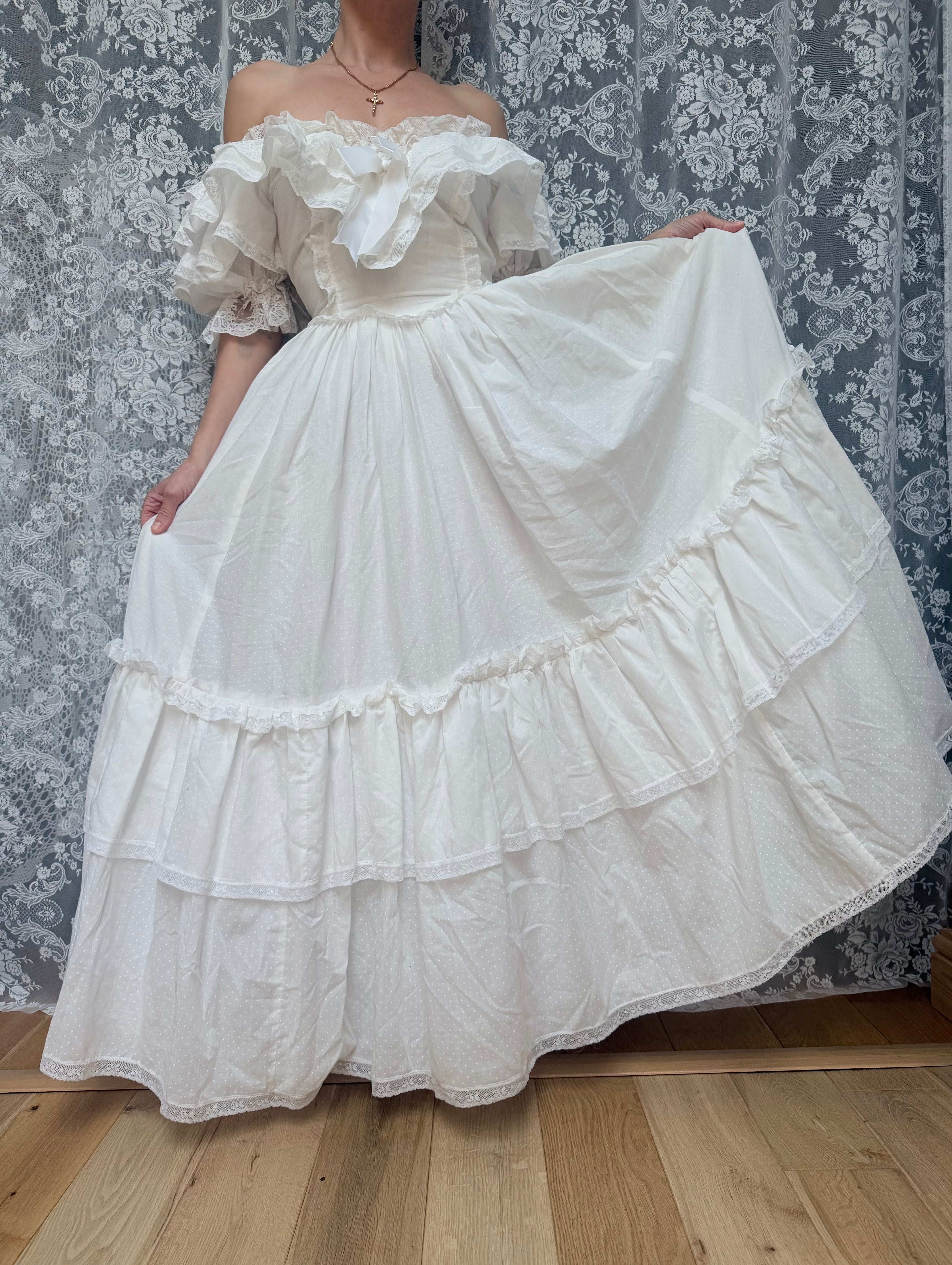 Vintage 1980s Bo Peep Lace Wedding Dress | Cottagecore Prairie Bridal Gown