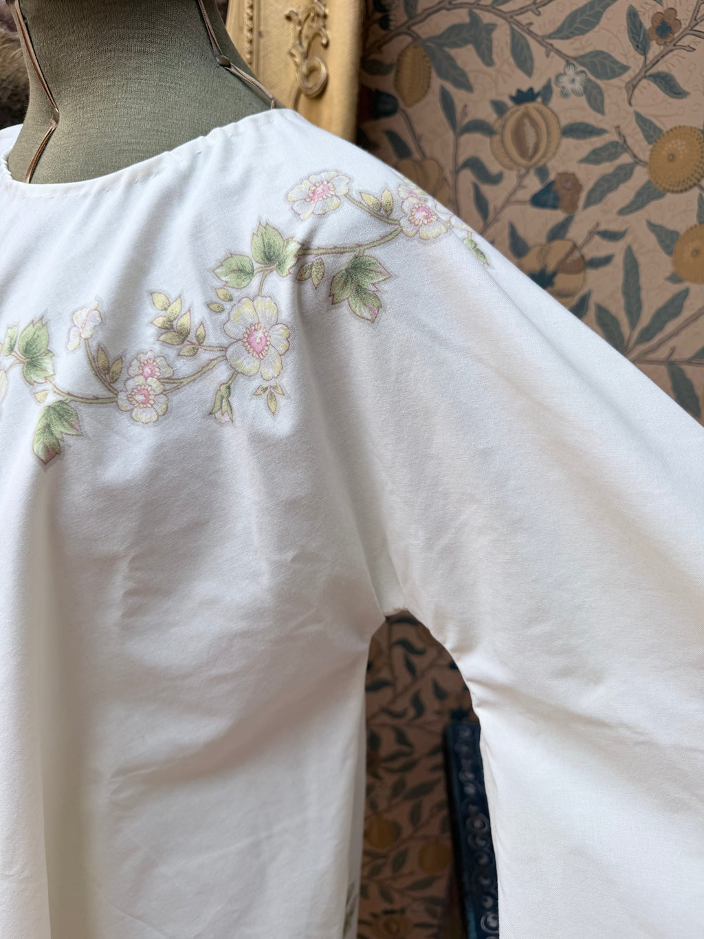 Vintage 1970s Bell Sleeve Floral Handmade Festival Mini Dress