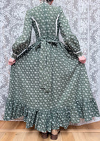 Vintage 1960s/70s Laura Ashley Green Edwardian Prairie Dress