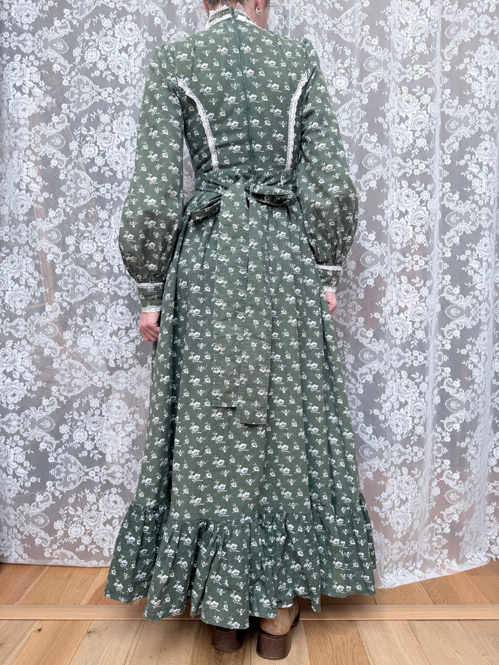 Vintage 1960s/70s Laura Ashley Green Edwardian Prairie Dress