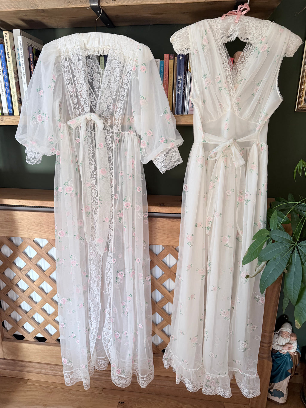 Rare Vintage 1950s/1960s Raywarp English Rose Baby Doll Maxi Set