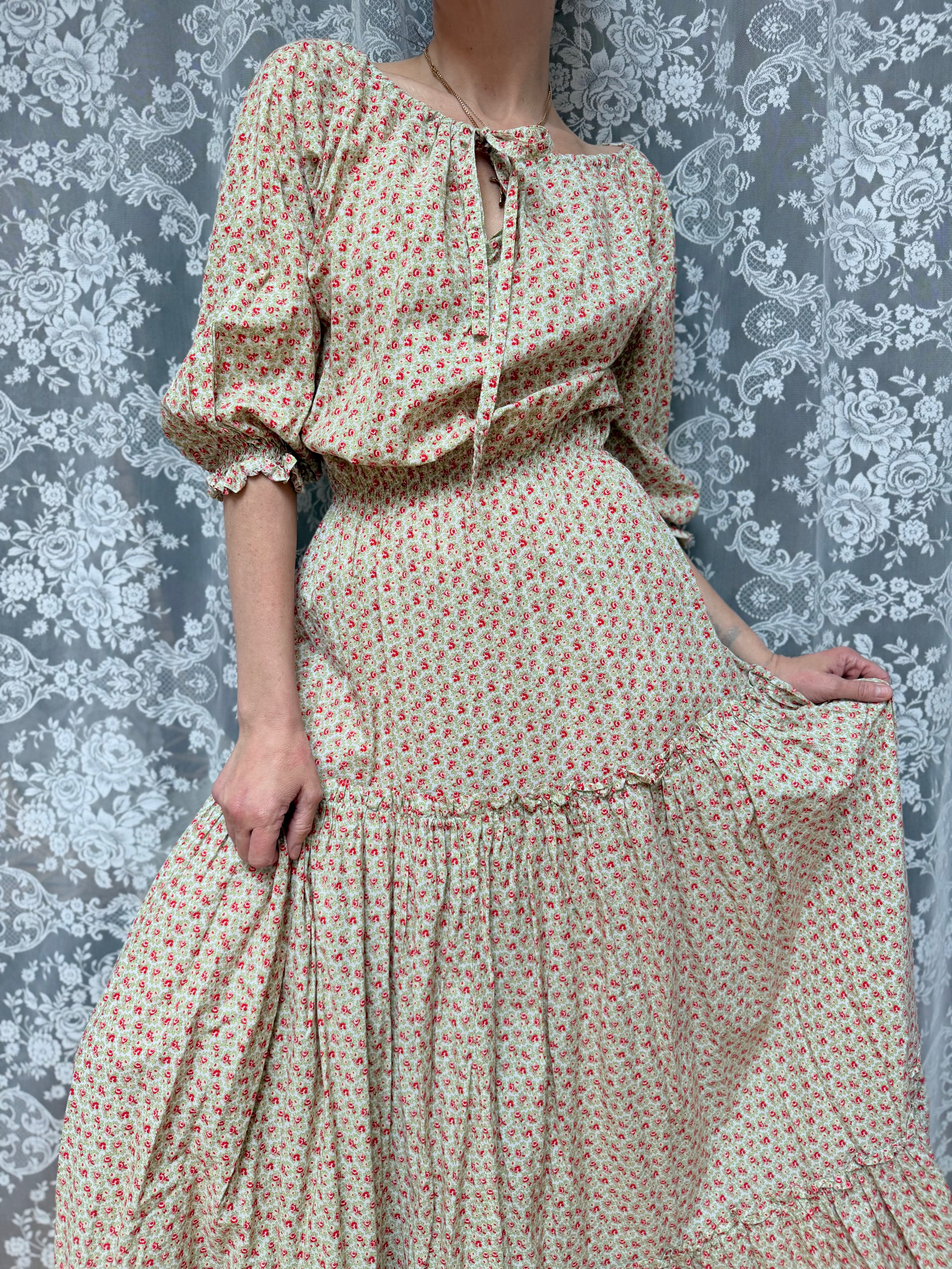 Vintage 1970s Laura Ashley Boho Peasant Prairie Dress