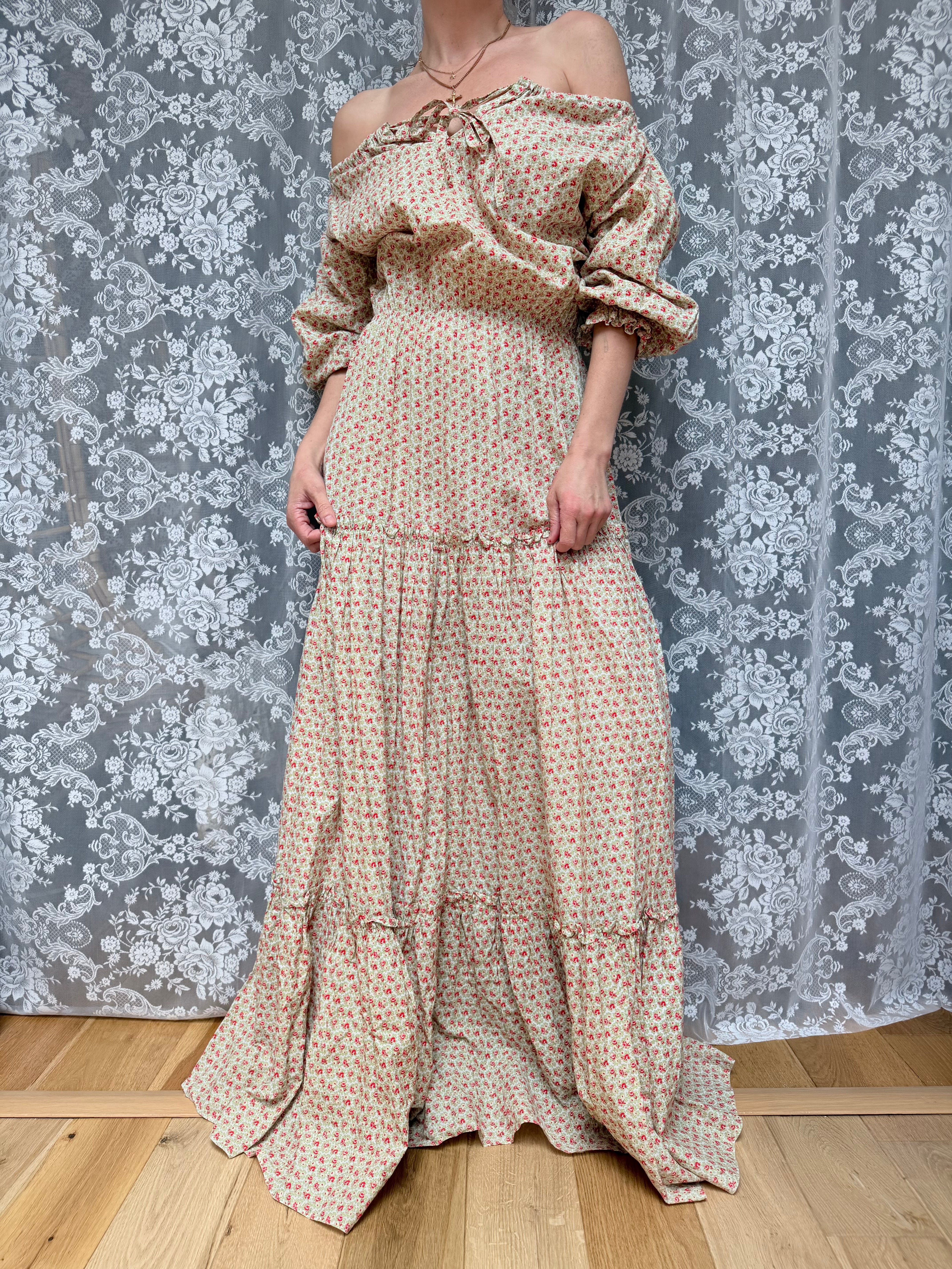 Vintage 1970s Laura Ashley Boho Peasant Prairie Dress
