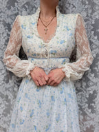 Vintage 1970s California Lace Prairie Dress | White & Blue Floral Gunne Sax Style