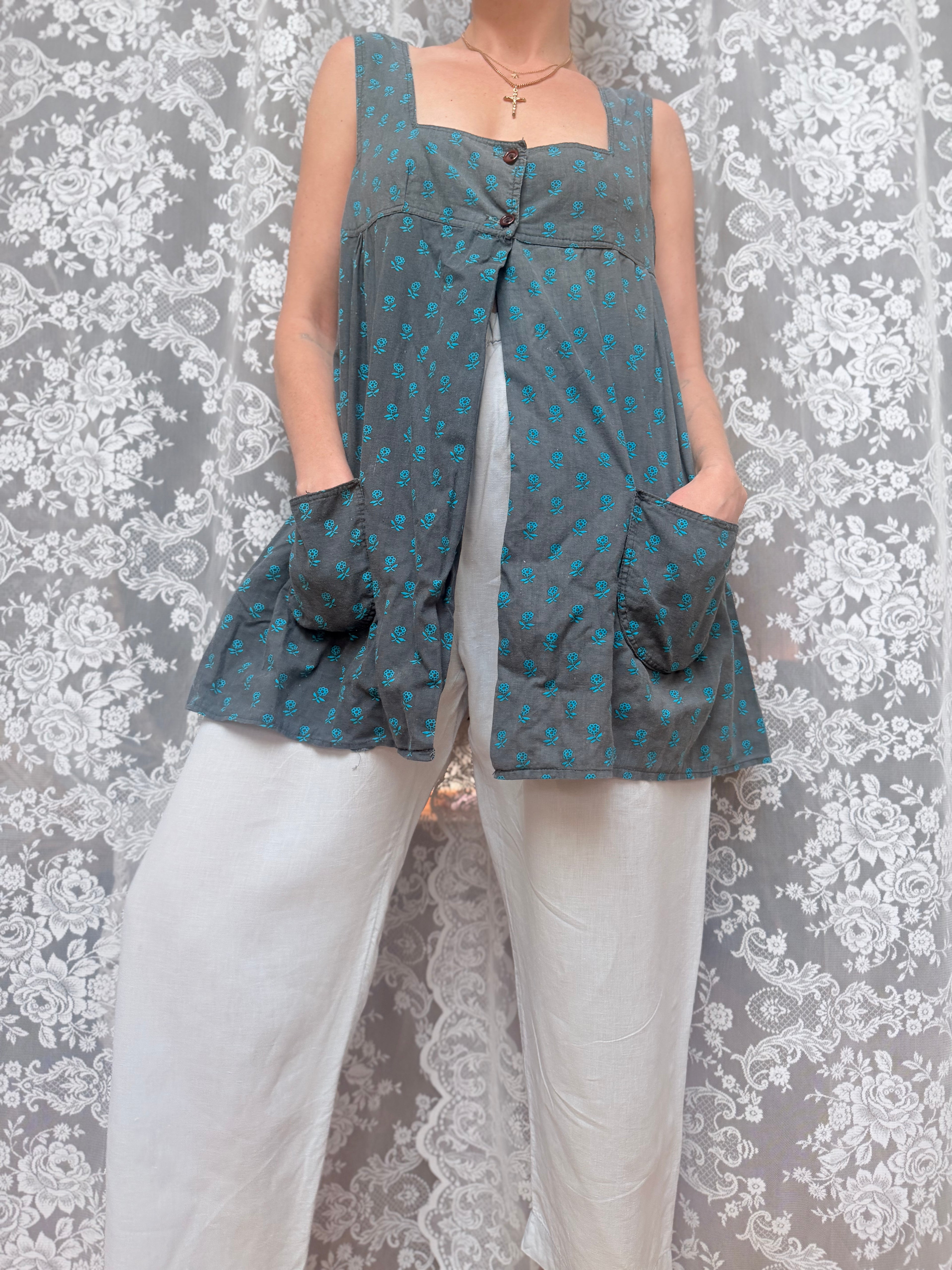 Vintage 1970s Laura Ashley Ditsy Floral Pinafore Smock Top