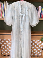 Beautiful Vintage 1950s/1960s Floral Baby Doll Gown