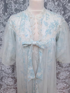 Beautiful Vintage 1950s/1960s Floral Baby Doll Gown