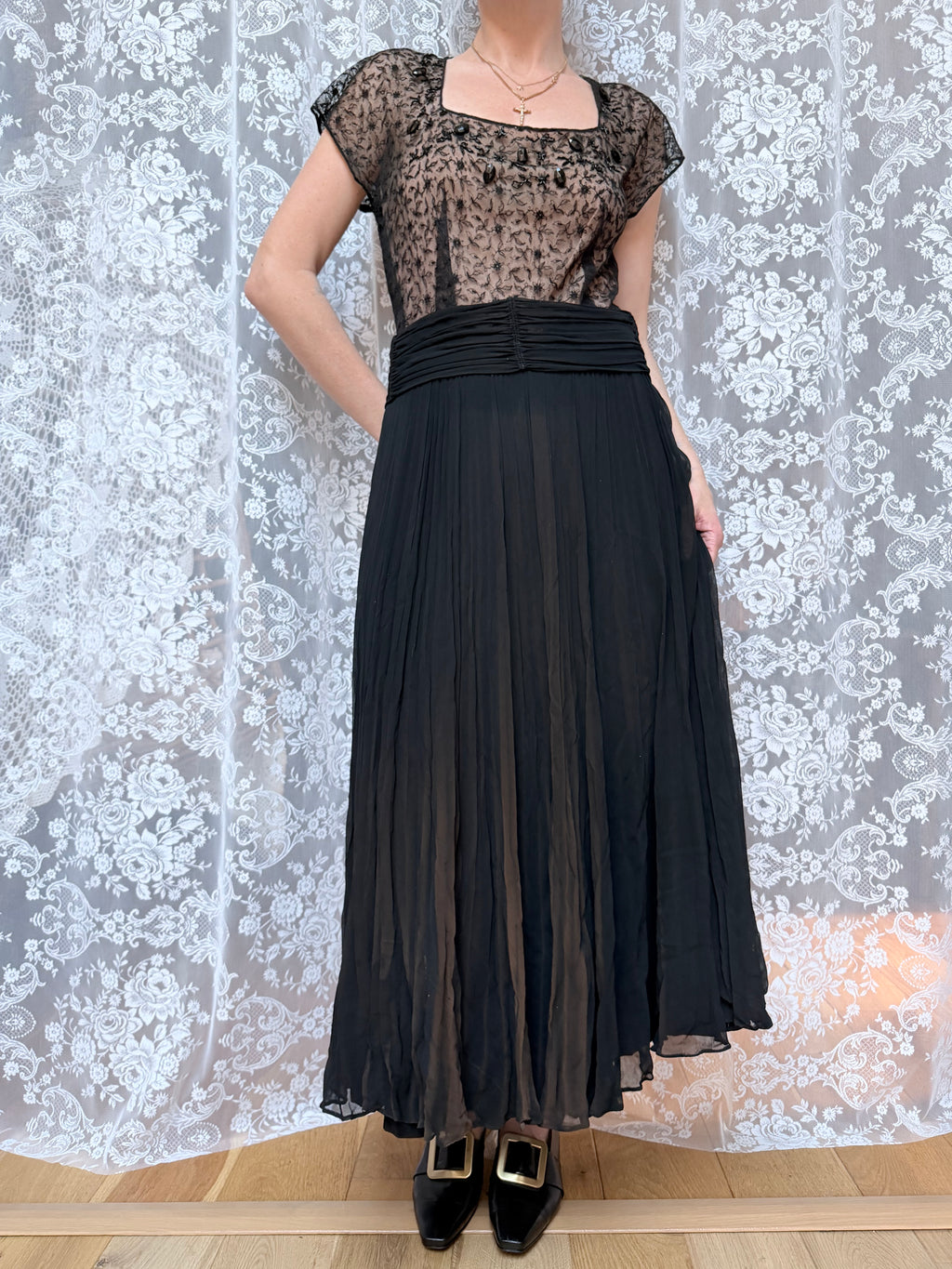 Antique Art Deco 1920s Black Floral Lace Midi Dress