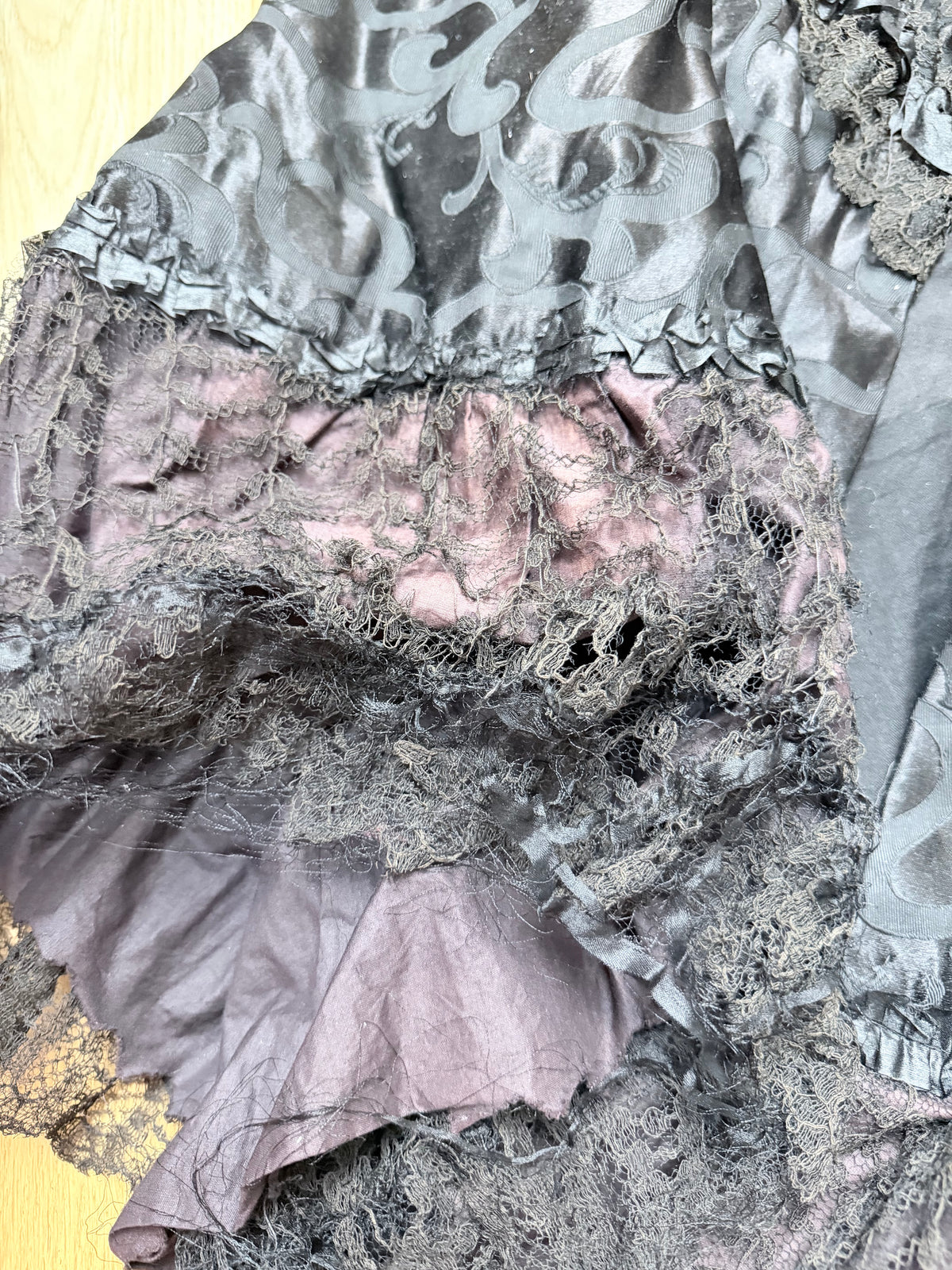 Antique Late Victorian Black Floral Lace Cape | Gothic Evening Wear
