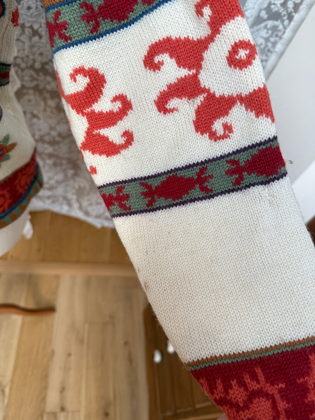 Winter Sun: 1990s French Connection Vintage Embroidered Sun Jumper
