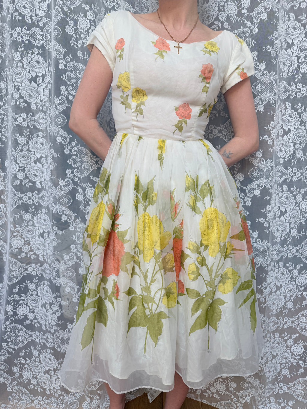 Vintage 1950s Floral Roses Summer Midi Dress
