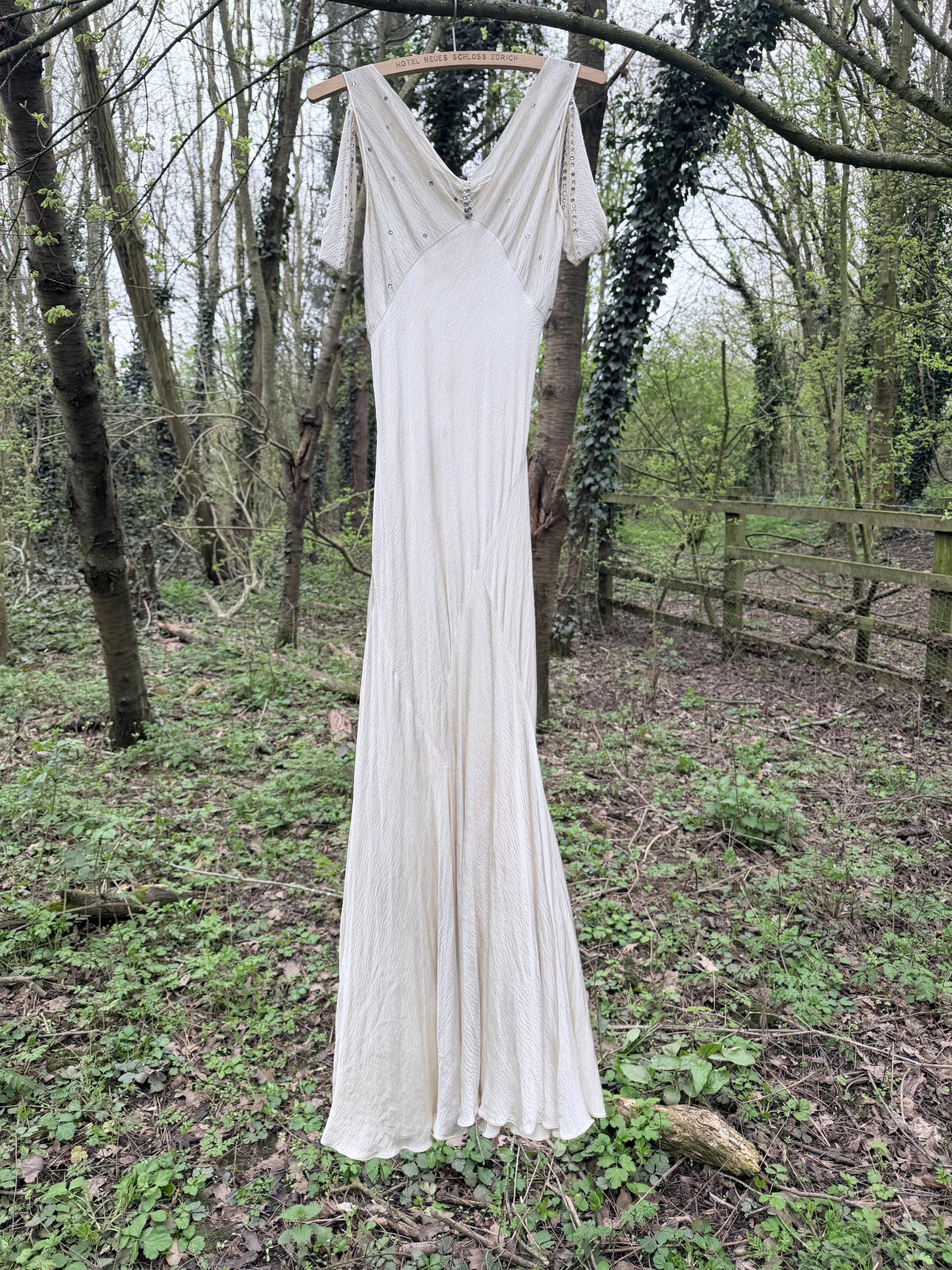 Antique Museum-Archived 1930s Silk Satin Cold-Shoulder Gown