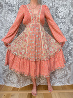 Vintage 1970s Jodie T of California Patchwork Prairie Dress in Peachy Pink