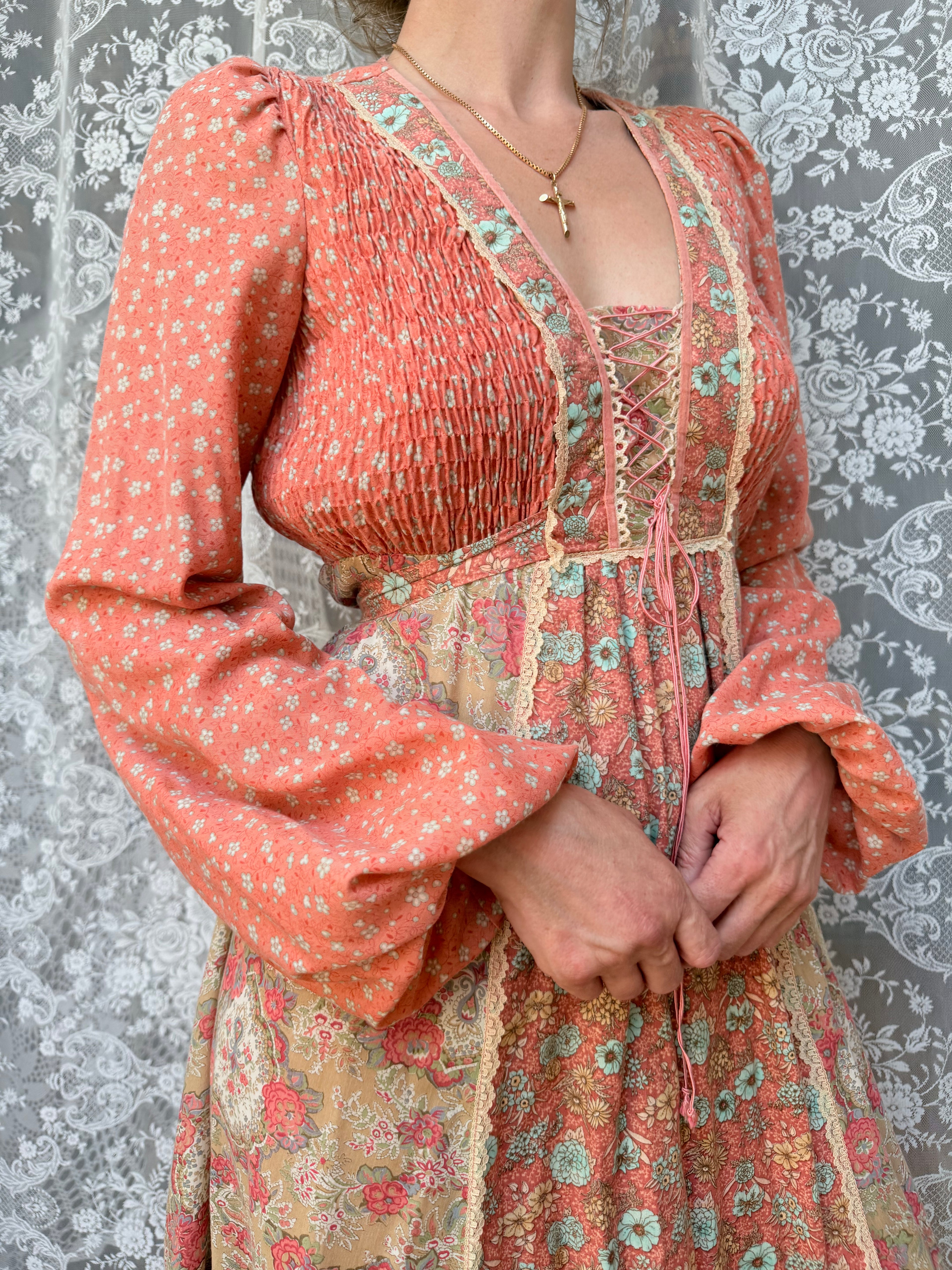 Vintage 1970s Jodie T of California Patchwork Prairie Dress in Peachy Pink