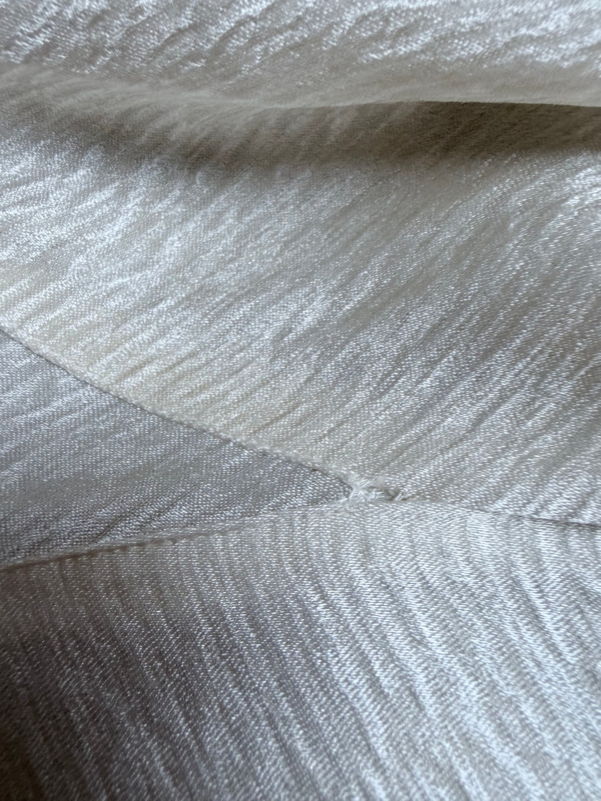 Antique Museum-Archived 1930s Silk Satin Cold-Shoulder Gown
