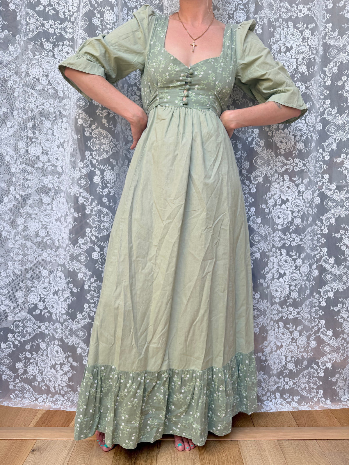 Vintage 1970s Mint Green Ditsy Floral Prairie Dress