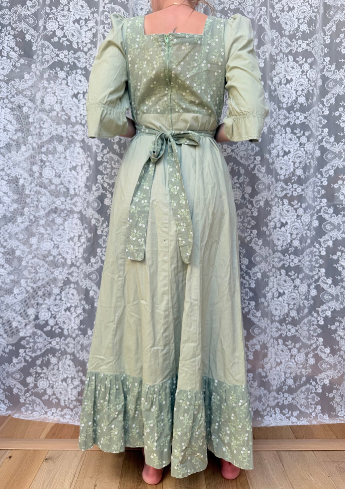 Vintage 1970s Mint Green Ditsy Floral Prairie Dress
