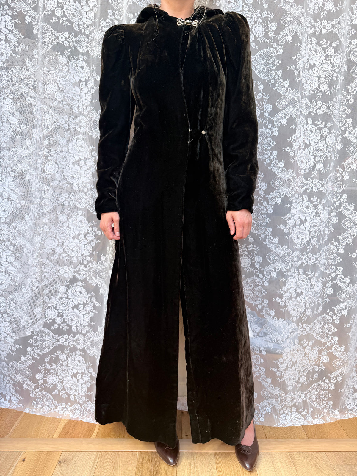 1920s Art Deco Black Velvet Hooded Coat | Vintage Witchy Gothic Piece