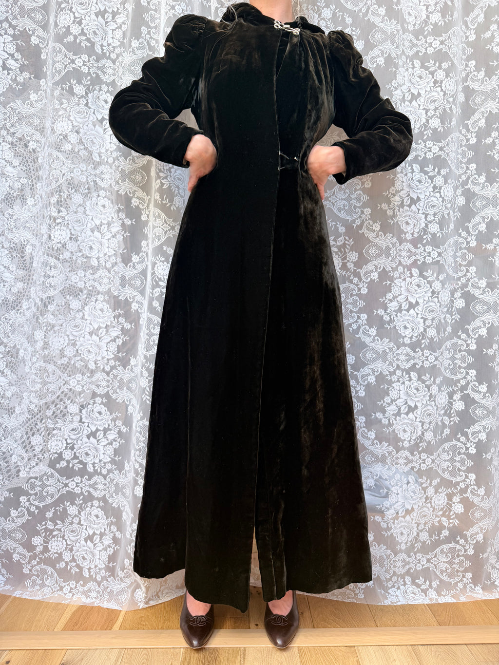 1920s Art Deco Black Velvet Hooded Coat | Vintage Witchy Gothic Piece