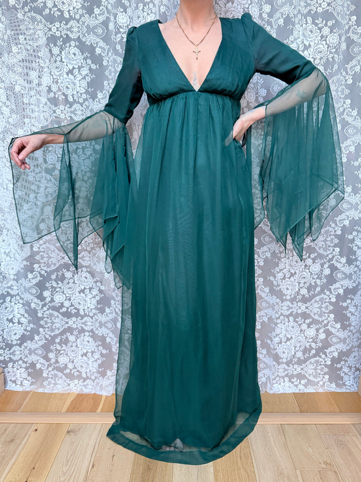 1970s Jean Varon Emerald Witchy Fairy Dress