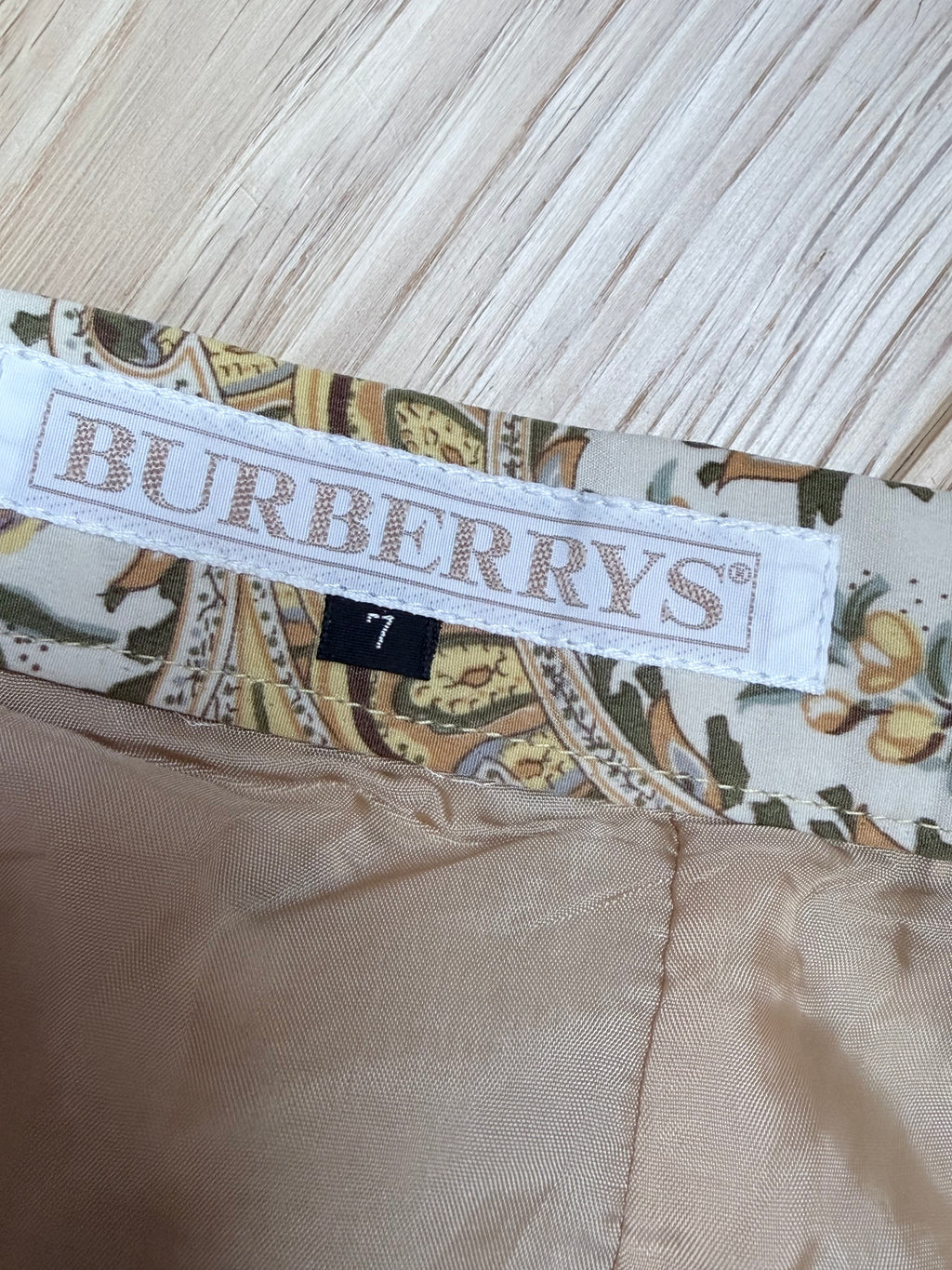 Vintage 1980s Burberrys Silk Paisley Floral Midi Skirt