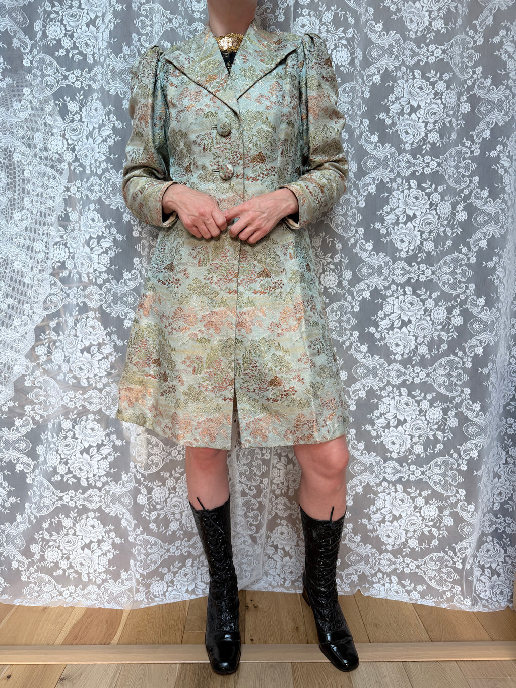 Vintage 1950s/1960s Pale Blue Oriental-Inspired Brocade Coat