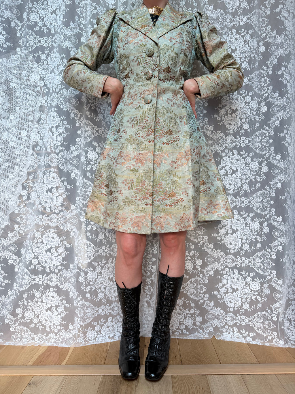 Vintage 1950s/1960s Pale Blue Oriental-Inspired Brocade Coat