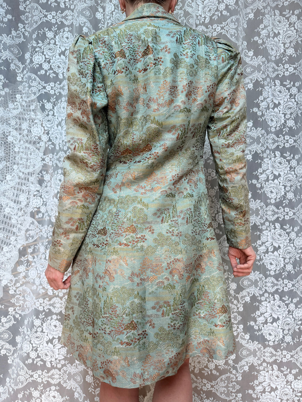 Vintage 1950s/1960s Pale Blue Oriental-Inspired Brocade Coat