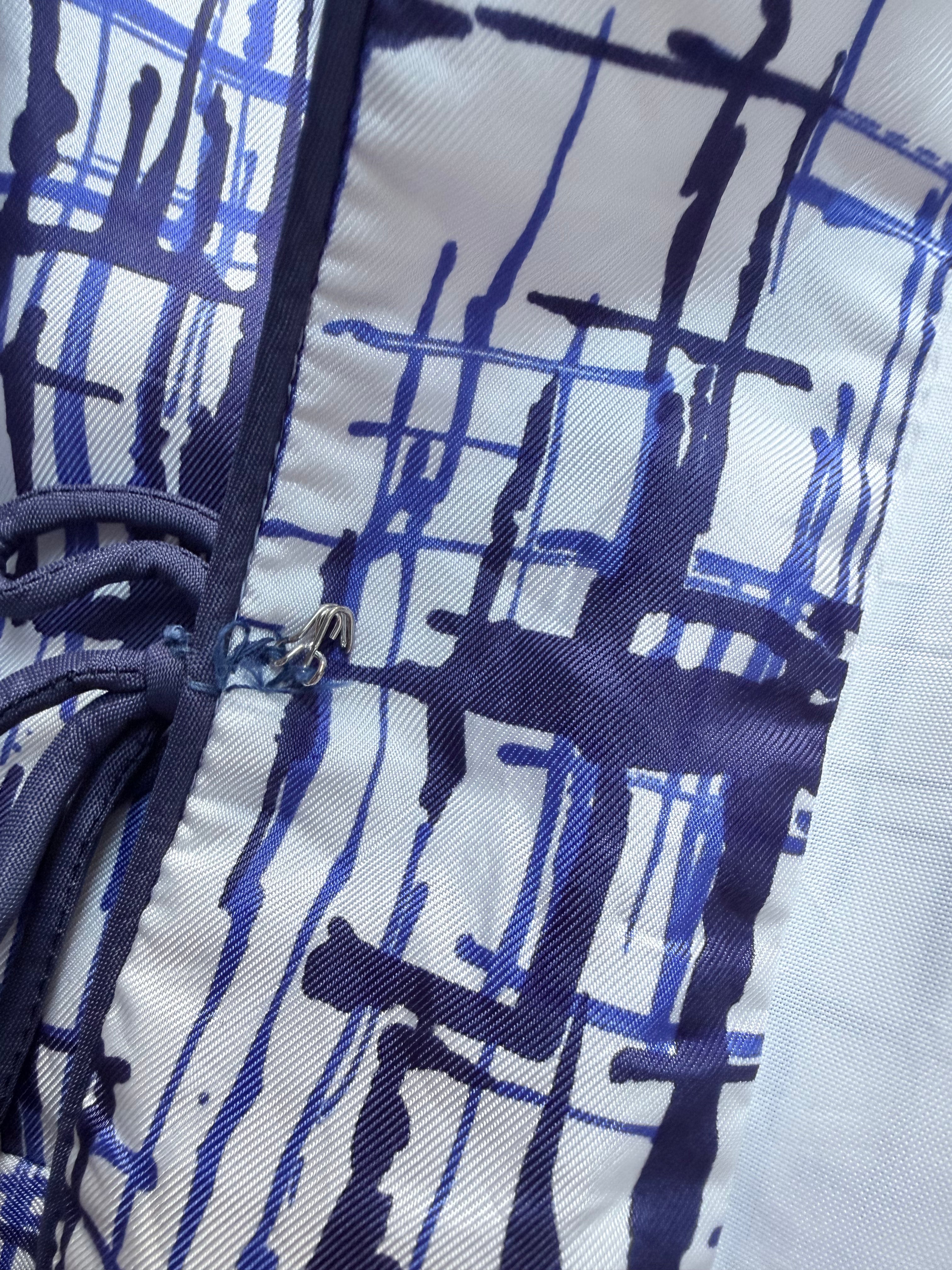 Vintage 1970s Carnegie Artsy Blue and White Jacket