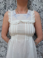 Vintage 1970s Pluto White and Lilac Broderie Anglaise Nightdress