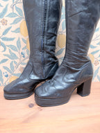 Authentic 1960s/70s Classic Black Genuine Leather Go-Go Boots