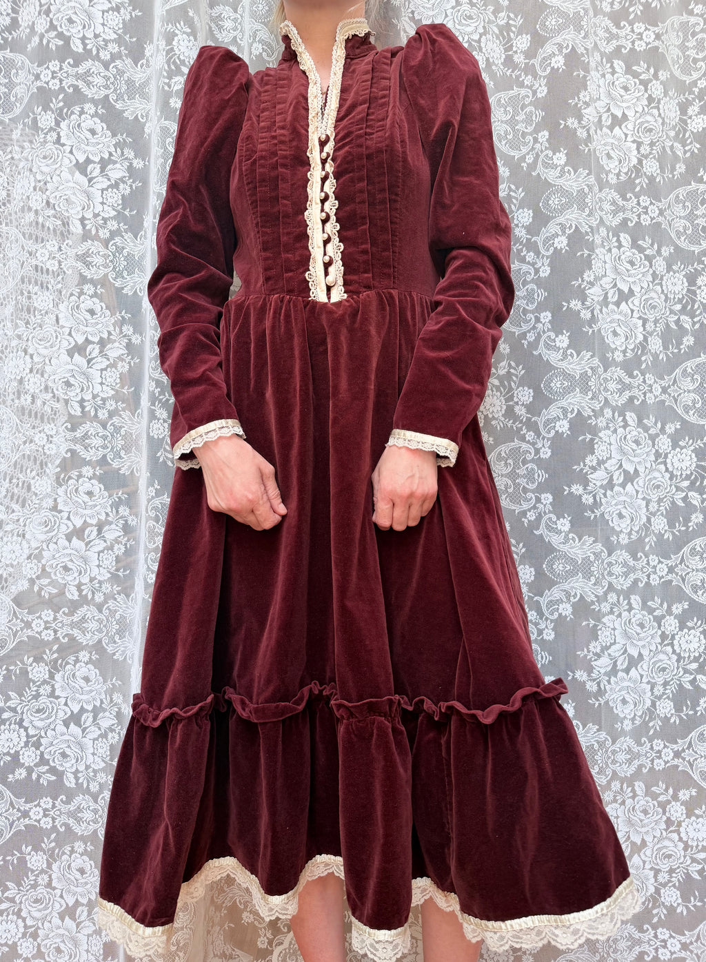 Vintage 1970s Gunne Sax Burgundy Velvet Prairie Dress